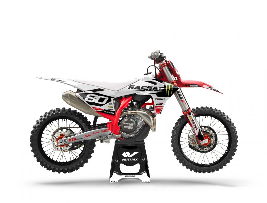 GASGAS-MC-450-2025-RENDER-2-SIDE